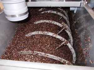 バイオトイレ 菌床内