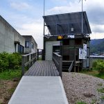 商用電源・正面スロープ側